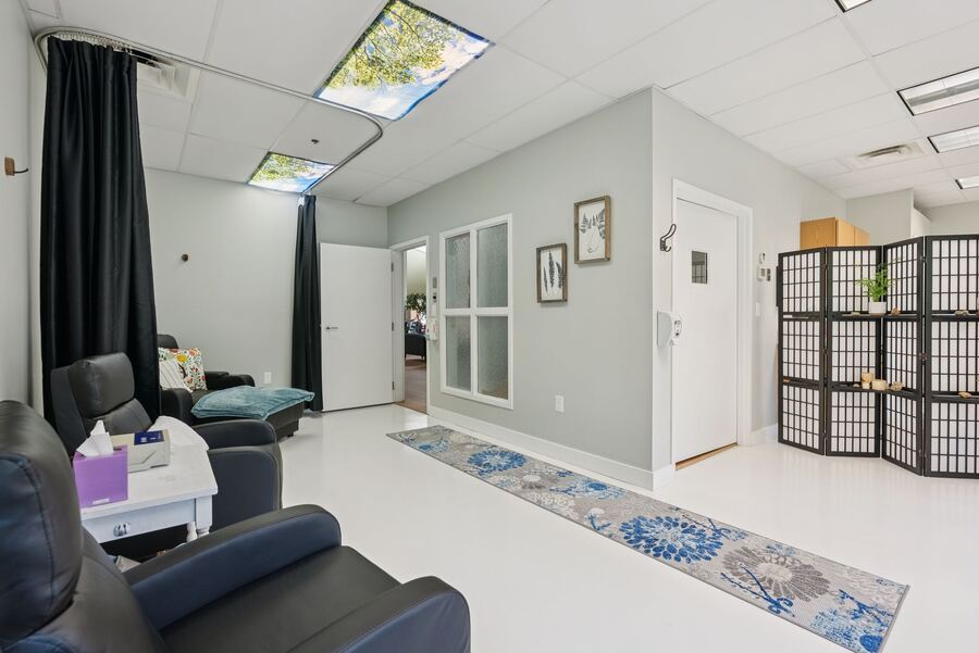 IV infusion room with comfortable recliners